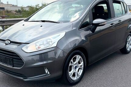 Ford B-Max 143.156 km 5.399 &euro; Duisburg 47138