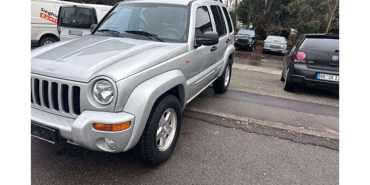 Jeep Cherokee 104.772 km 9.499 &euro; Korb 71404