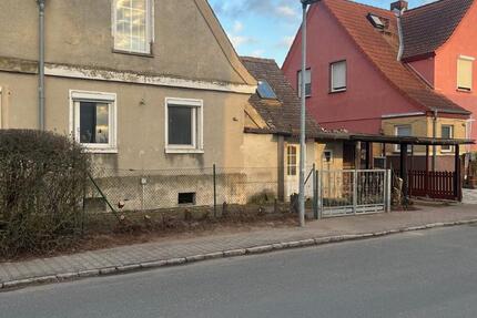 Doppelhaushälft zum Selbstausbau 4 zimmer