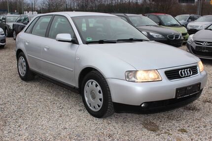 Audi A3 148.000 km 3.850 &euro; Paderborn 33106