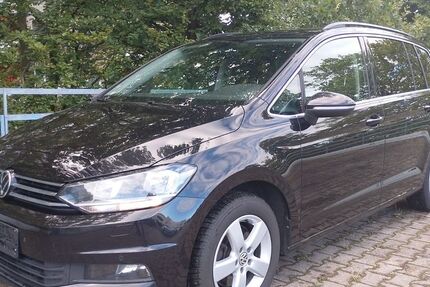 VW Touran 172.000 km 13.900 &euro; Berlin 12357