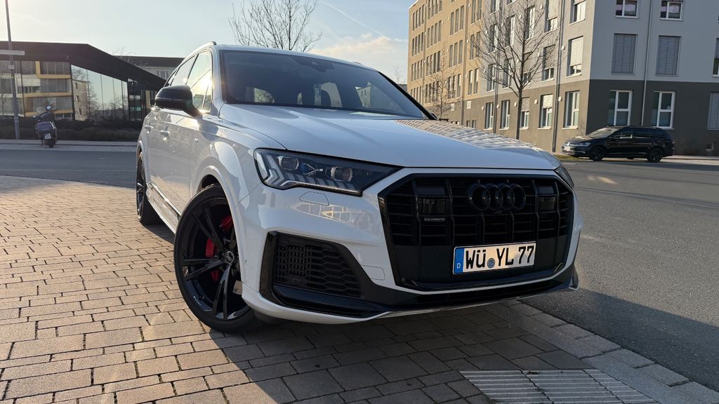 Audi Q7 98.500 km 54.000 &euro; Würzburg 97074