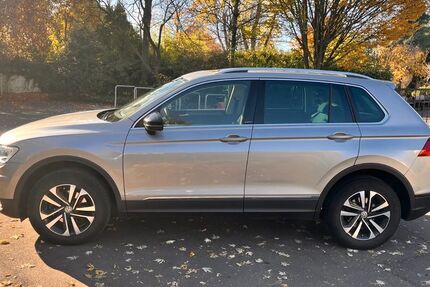 VW Tiguan 104.800 km 20.300 &euro; Hürth 50354