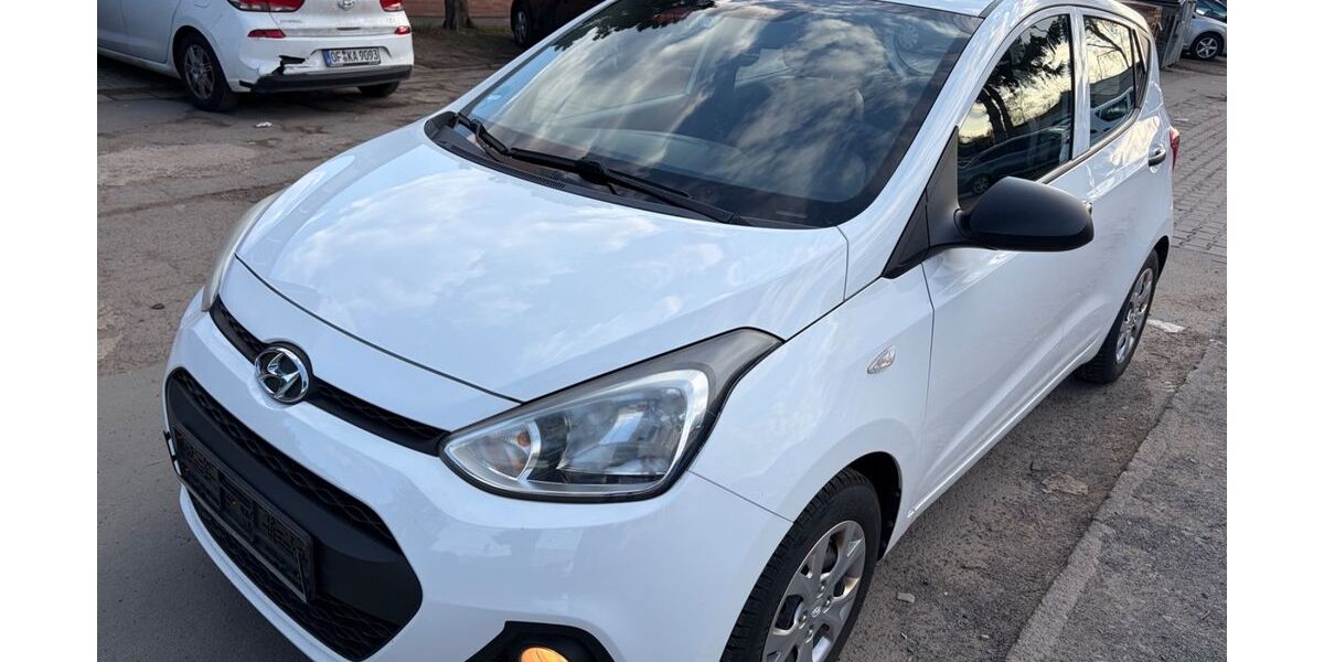 Hyundai i10 145.000 km 6.500 &euro; Dietzenbach 63128