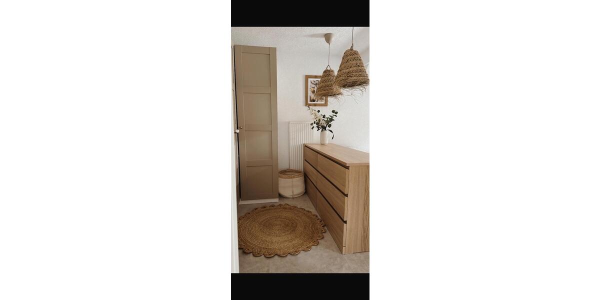 Dachgeschoßwohnung Überlingen - 3.5 Zimmer, 100 m&sup2;, 1.250&euro; | Angebot:25408322