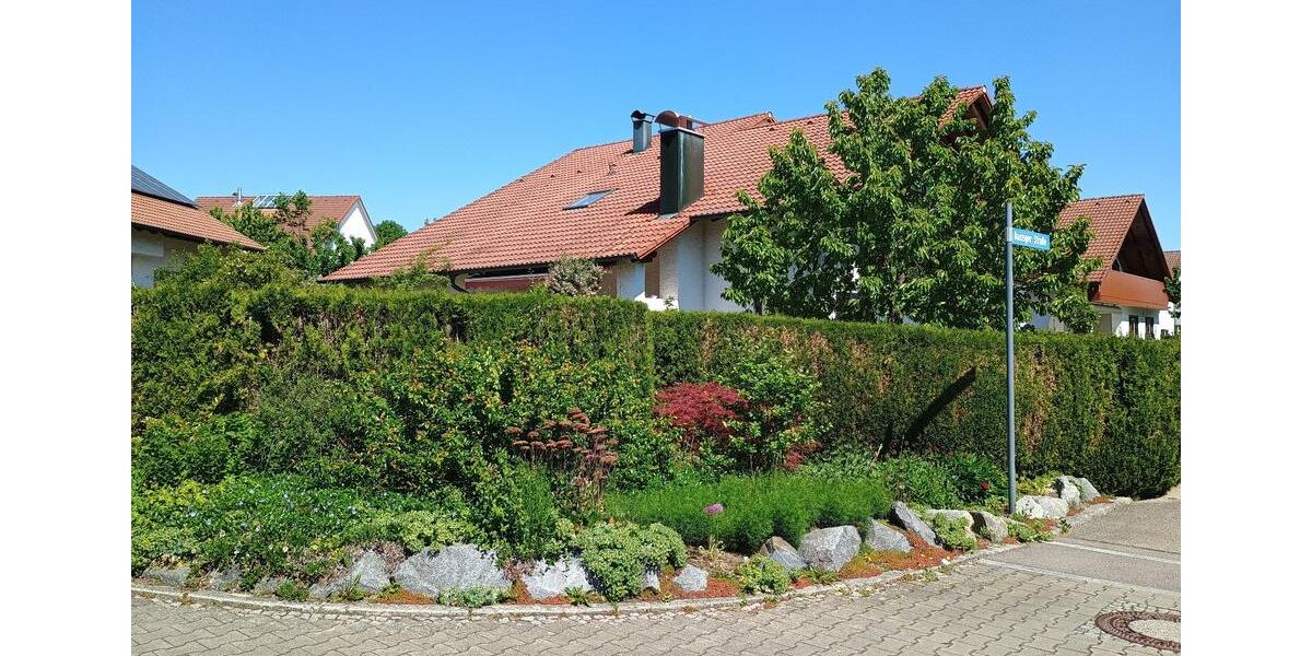 Einfamilienhaus Hüttlingen - 10 Zimmer, 255 m&sup2;, 720.000&euro; | Angebot:26835609