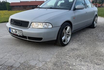 Audi A4 286.000 km 4.499 &euro; Bad Heilbrunn 83670