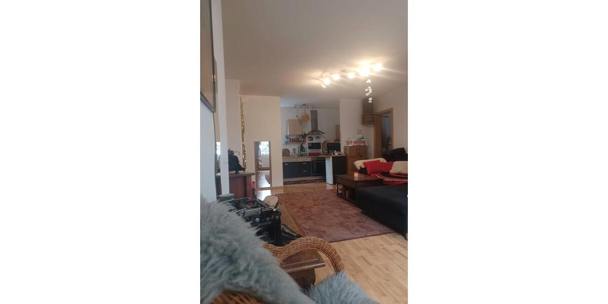 Erdgeschoßwohnung Bretten - 3 Zimmer, 83 m&sup2;, 850&euro; | Angebot:24868677