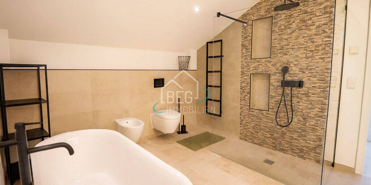 Einfamilienhaus Wolpertshausen - 5 Zimmer, 171 m&sup2;, 599.000&euro; | Angebot:25675821