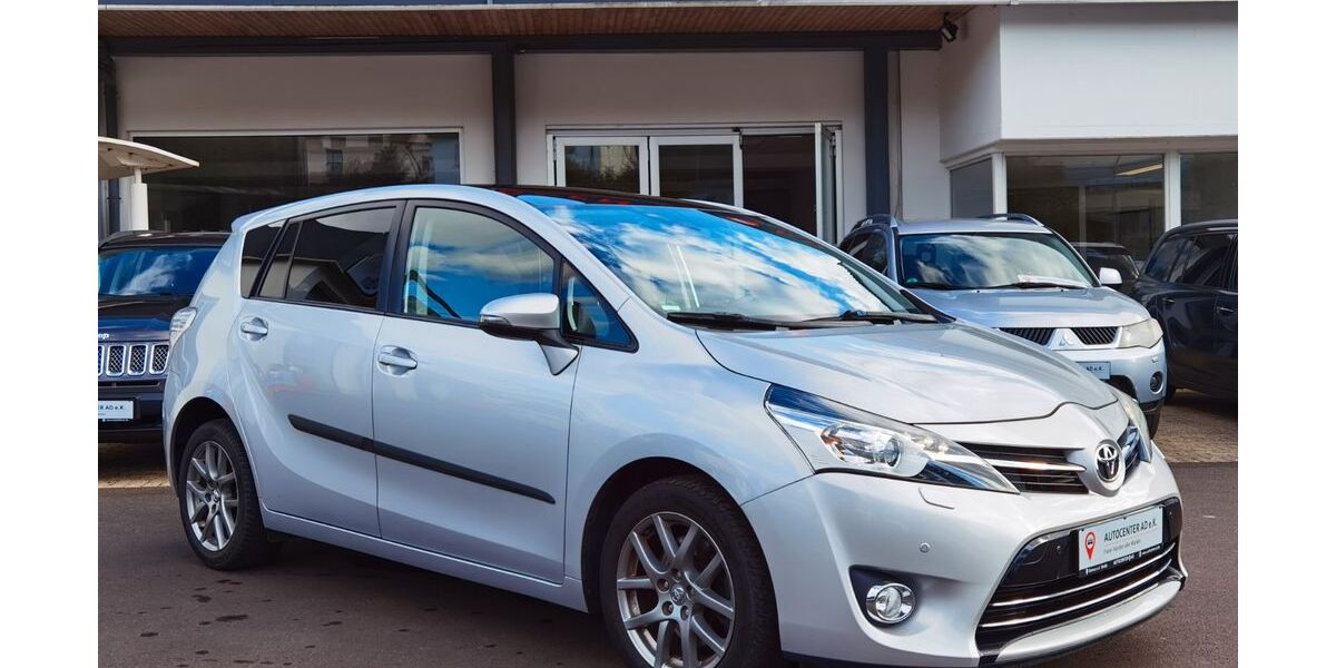 Toyota Verso 126.700 km 9.290 &euro; Steinau an der Straße 36396