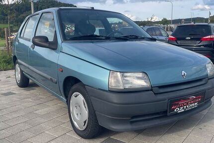 Renault Clio 100.000 km 1.750 € Sulzbach an der Murr 71560