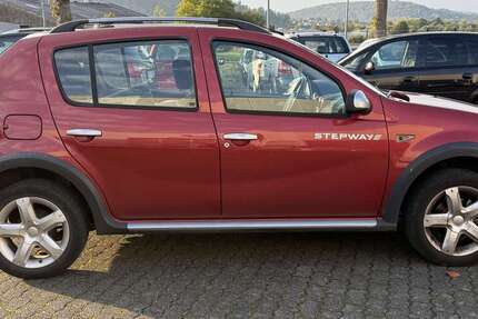 Dacia Sandero 182.930 km 2.950 &euro; Boffzen 37691