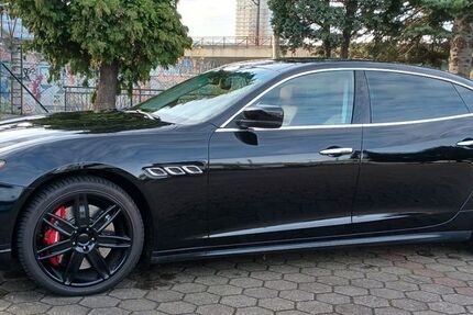 Maserati Quattroporte 42.000 km 57.900 &euro; Hamburg 20539