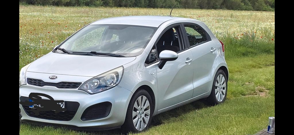Kia Rio 157.000 km 4.750 &euro; Waghäusel 68753