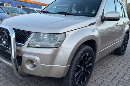 Suzuki Grand Vitara 235.000 km 5.300 &euro; Stelle 21435