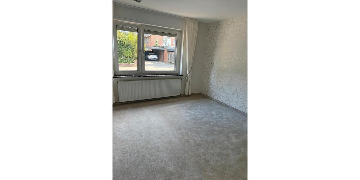 Einfamilienhaus Gütersloh Kattenstroth - 7 Zimmer, 220 m&sup2;, 2.400&euro; | Angebot:25358175