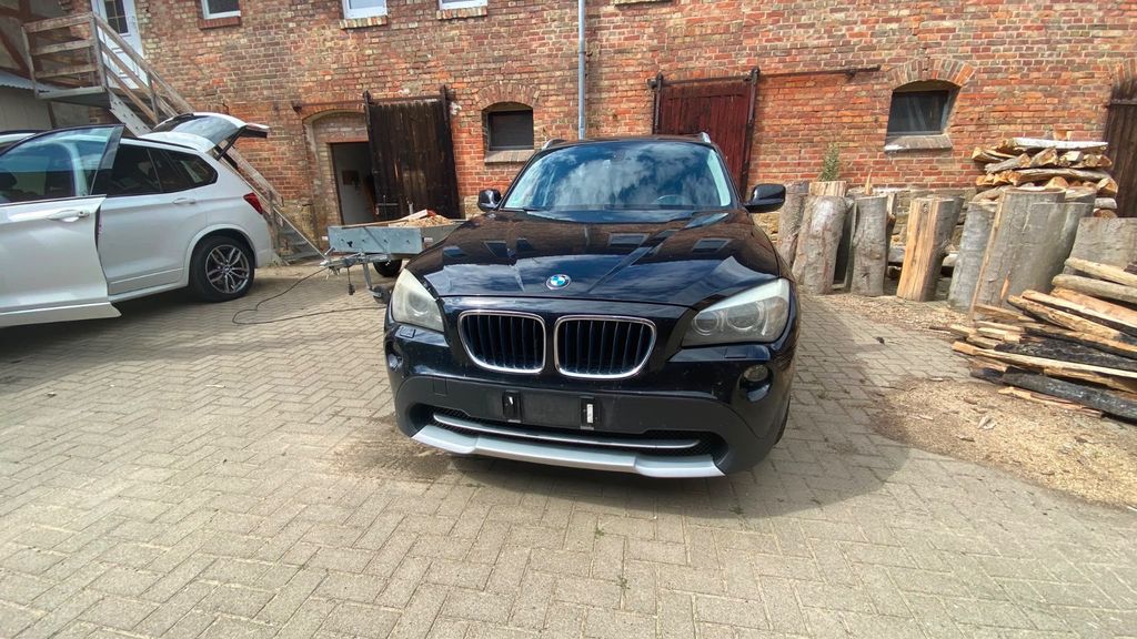 BMW X1 178.000 km 6.500 &euro; Büddenstedt/ OT Reinsdorf 38372