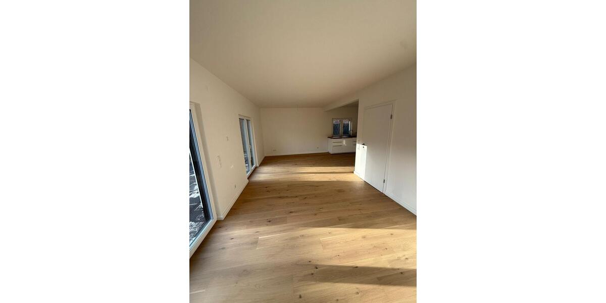 Einfamilienhaus Lilienthal - 4 Zimmer, 128 m&sup2;, 1.600&euro; | Angebot:26296442