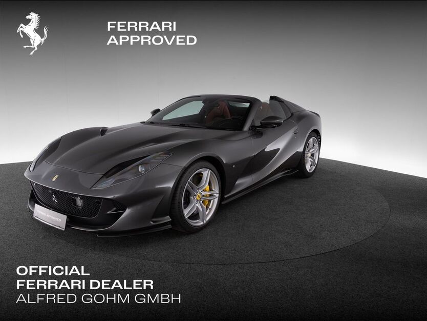 Ferrari 812 5.690 km 419.900 € Singen - Hohentwiel 78224