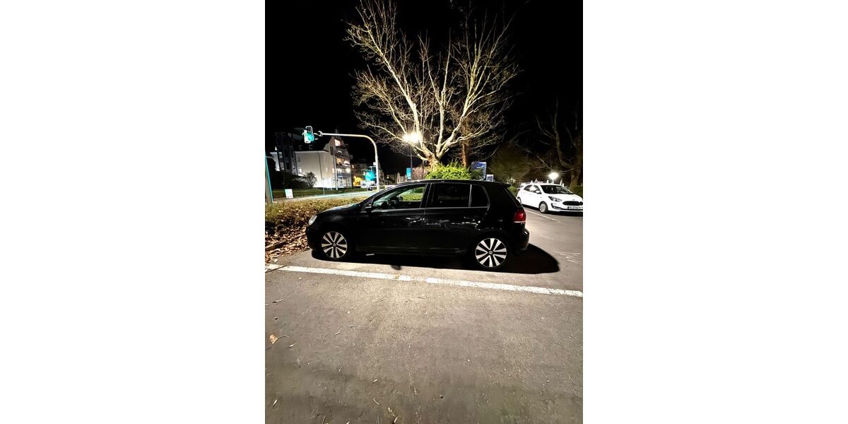 VW Golf 297.400 km 5.800 &euro; Friedrichshafen 88045