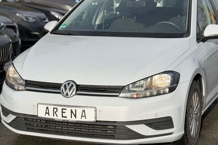 VW Golf 124.500 km 11.999 &euro; Nürnberg 90431