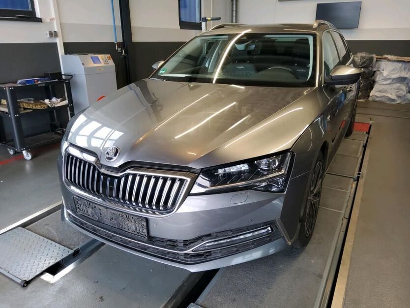 Skoda Superb 192.877 km 20.990 € Vechelde 38159