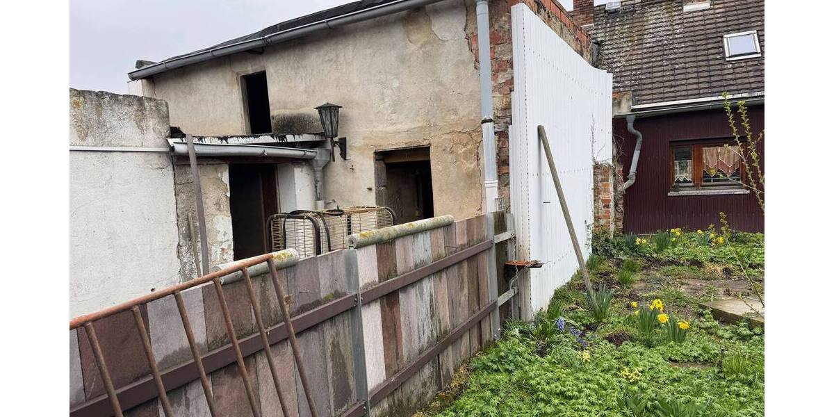 Mehrfamilienhaus, Wohnhaus Bernburg - 1 Zimmer, 120 m&sup2;, 43.000&euro; | Angebot:26170530