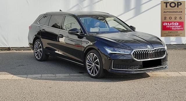 Skoda Superb 22.718 km 46.999 € Frohburg 04654