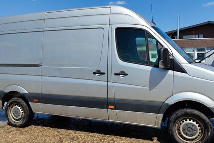 VW Crafter 265.000 km 9.000 &euro; Holzgerlingen 71088