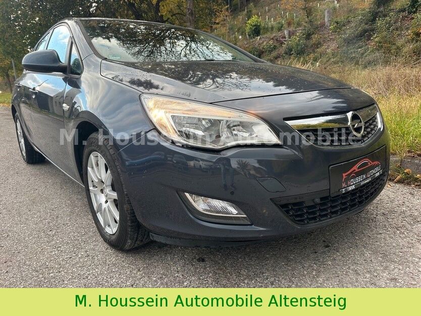 Opel Astra 207.000 km 2.999 € Altensteig 72213