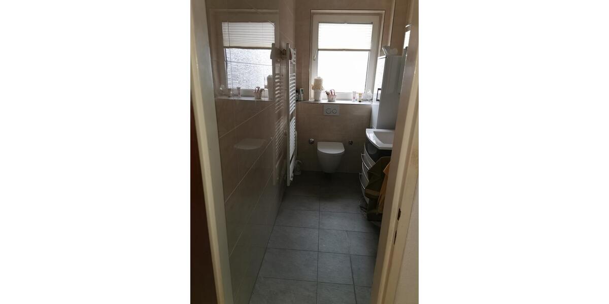 Etagenwohnung Wiesbaden Bierstadt - 4 Zimmer, 71 m&sup2;, 275.000&euro; | Angebot:24884952