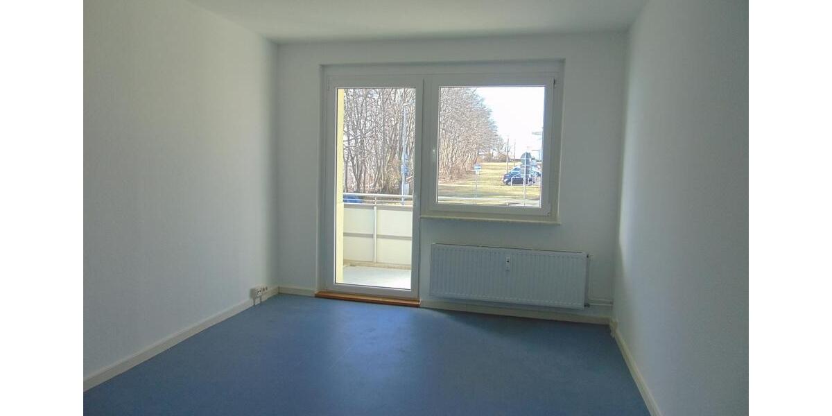 Etagenwohnung Sassnitz - 3 Zimmer, 64 m&sup2;, 385&euro; | Angebot:26351006