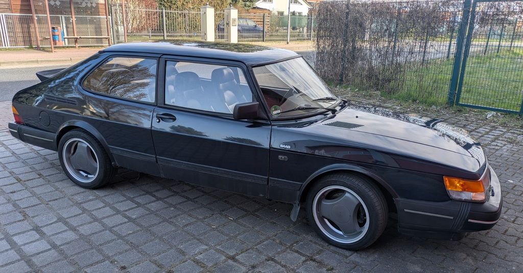 Saab 900 293.500 km 12.900 &euro; Schönefeld 12529