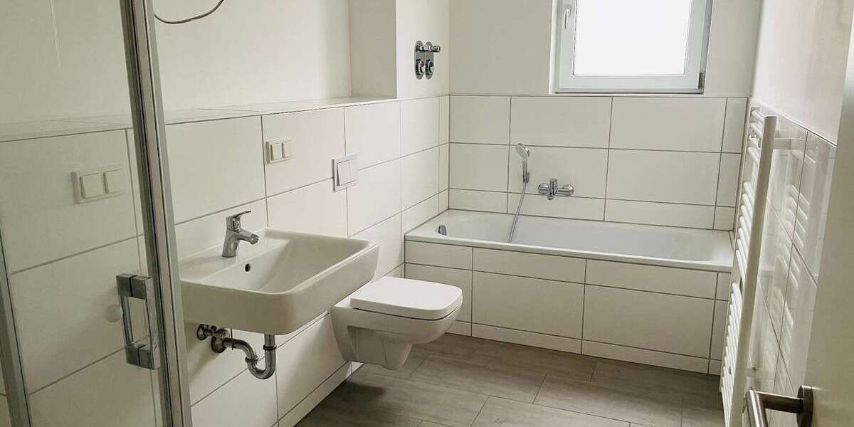 Etagenwohnung Hanau Innenstadt - 3 Zimmer, 87 m&sup2;, 1.050&euro; | Angebot:26472551