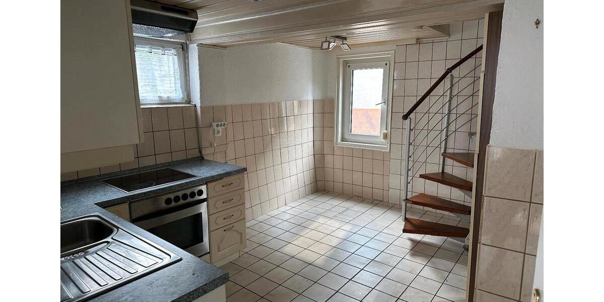 Einfamilienhaus Hungen - 4 Zimmer, 90 m&sup2;, 850&euro; | Angebot:26567476