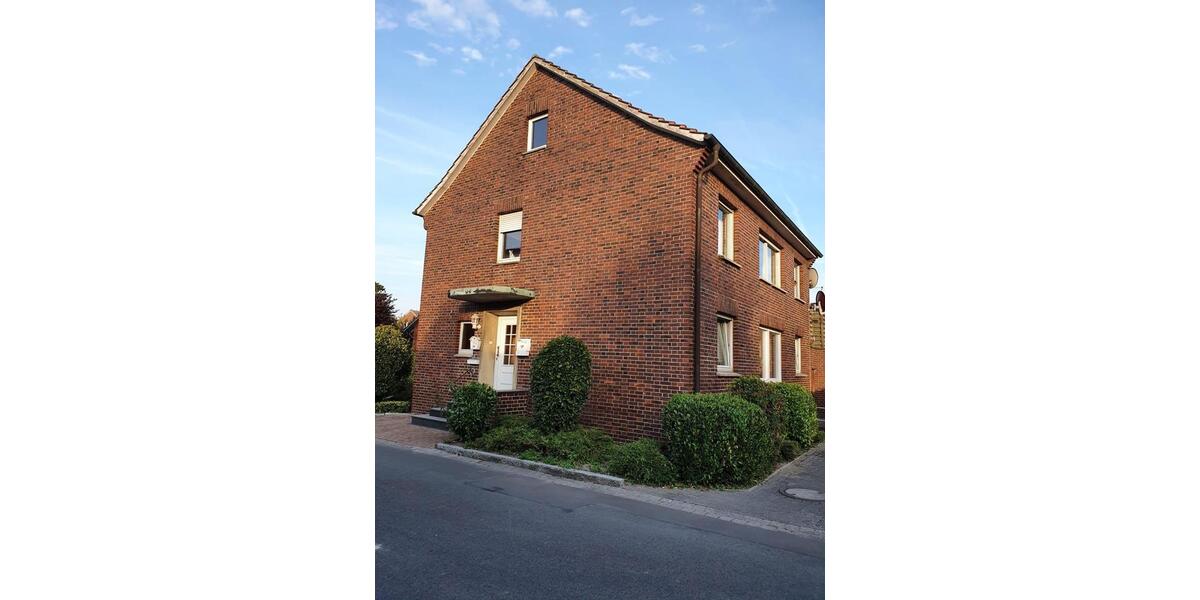 Mehrfamilienhaus, Wohnhaus Ennigerloh - 10 Zimmer, 136 m&sup2;, 315.000&euro; | Angebot:26019730