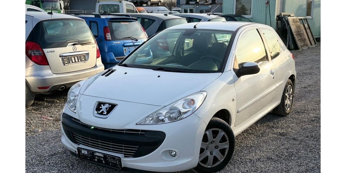 Peugeot 206 53.000 km 2.850 &euro; München 81829