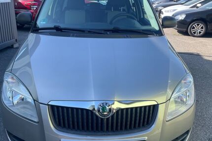 Skoda Fabia 94.000 km 3.199 &euro; Speyer 67346