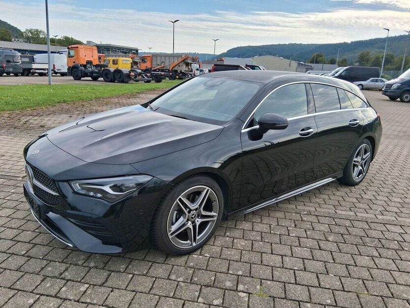 CLA 180 Shooting Brake