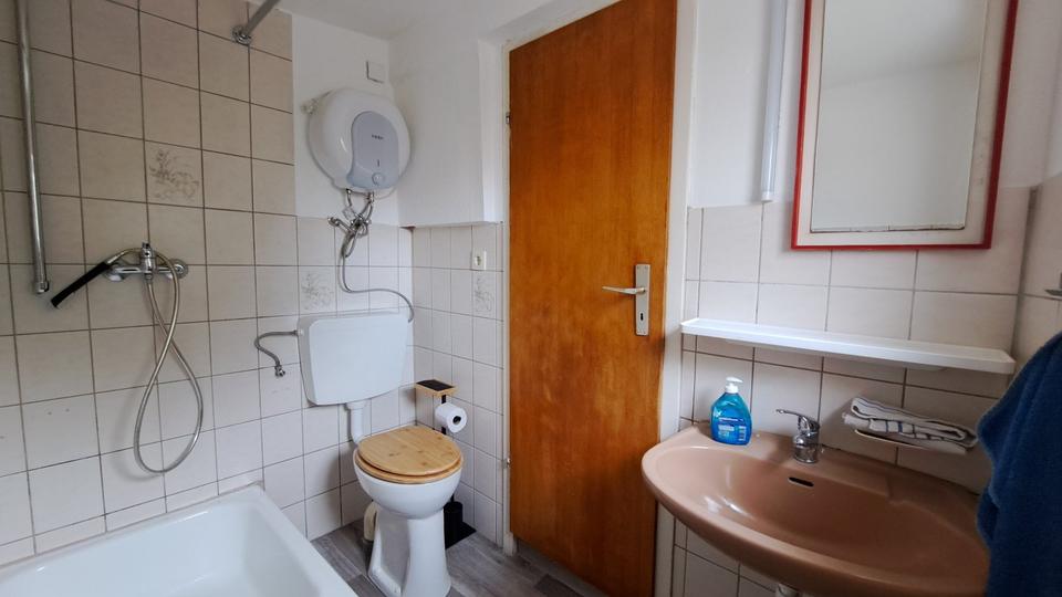 Einfamilienhaus Homberg (Efze) - 4 Zimmer, 49 m&sup2;, 21.000&euro; | Angebot:26841390