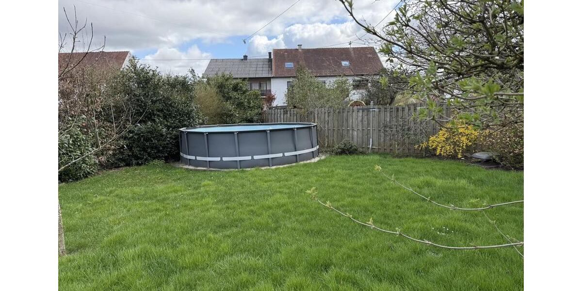 Bauernhaus, Landhaus Losheim am See - 4.5 Zimmer, 126 m&sup2;, 1.140&euro; | Angebot:26412174