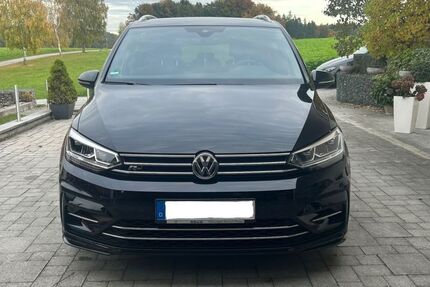 VW Touran 82.000 km 19.800 &euro; Eging am See 94535