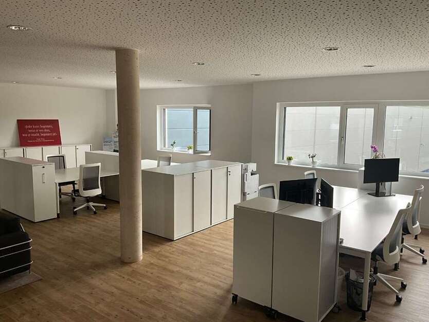 Büro in Hilpoltstein 1.250 € 150 m²