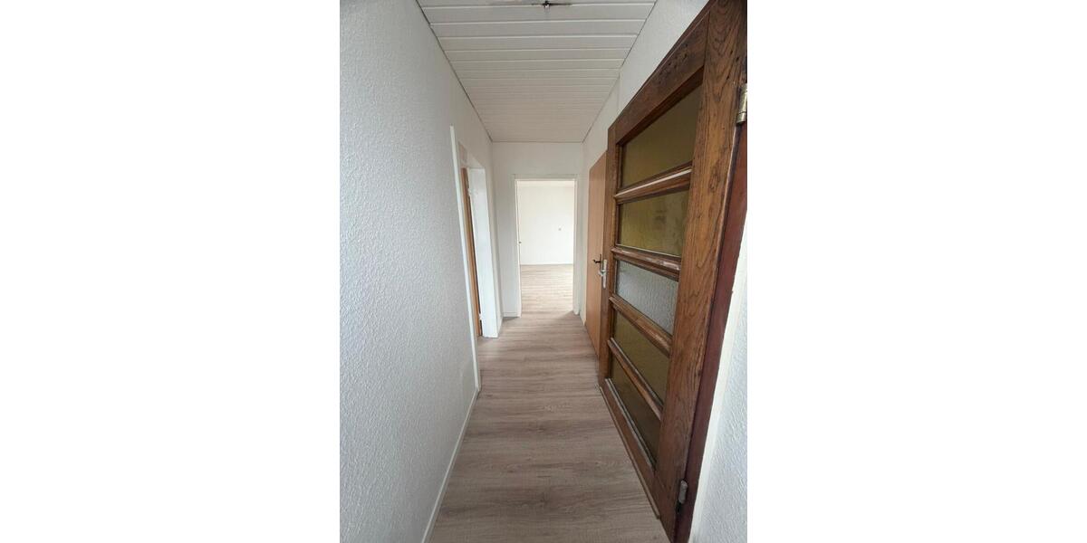 Dachgeschoßwohnung Sankt Ingbert - 3 Zimmer, 55 m&sup2;, 480&euro; | Angebot:25614189
