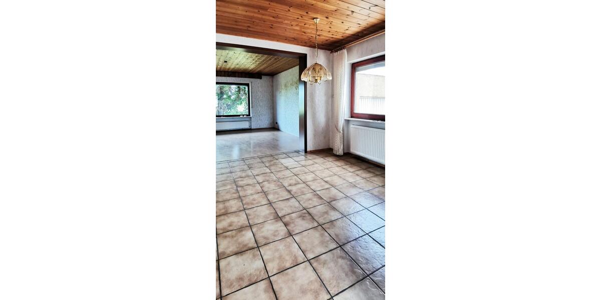 Doppelhaushälfte Krombach - 4 Zimmer, 140 m&sup2;, 249.000&euro; | Angebot:26942062