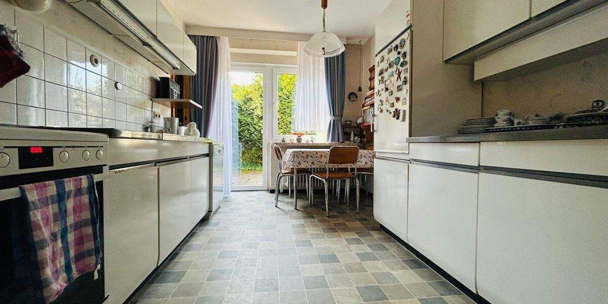 Einfamilienhaus Oldendorf - 5 Zimmer, 245 m&sup2;, 250.000&euro; | Angebot:25668493