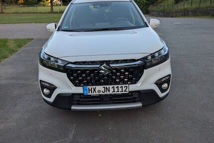 Suzuki (SX4) S-Cross 17.000 km 21.000 &euro; Beverungen 37688