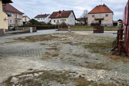 Grundstück zu verkaufen in Schöllnach 95.000 € 687 m² zimmer