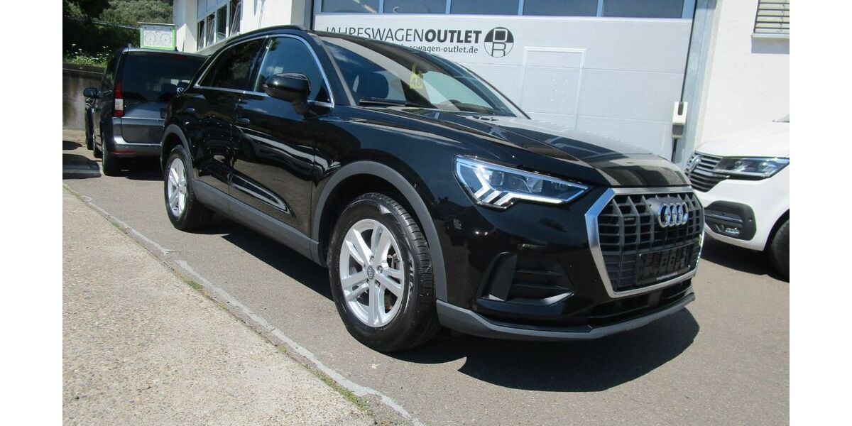 Audi Q3 65.200 km 31.690 &euro; Dettingen/Erms 72581