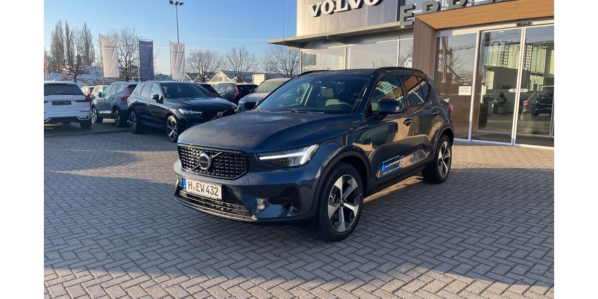 Volvo XC40 10.000 km 39.500 &euro; Hannover 30179